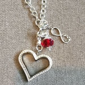 Origami owl necklace